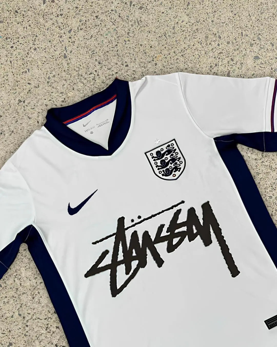 STUSSY X ENGLAND JERSEY