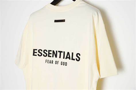 Essentials fear of god T-shirt