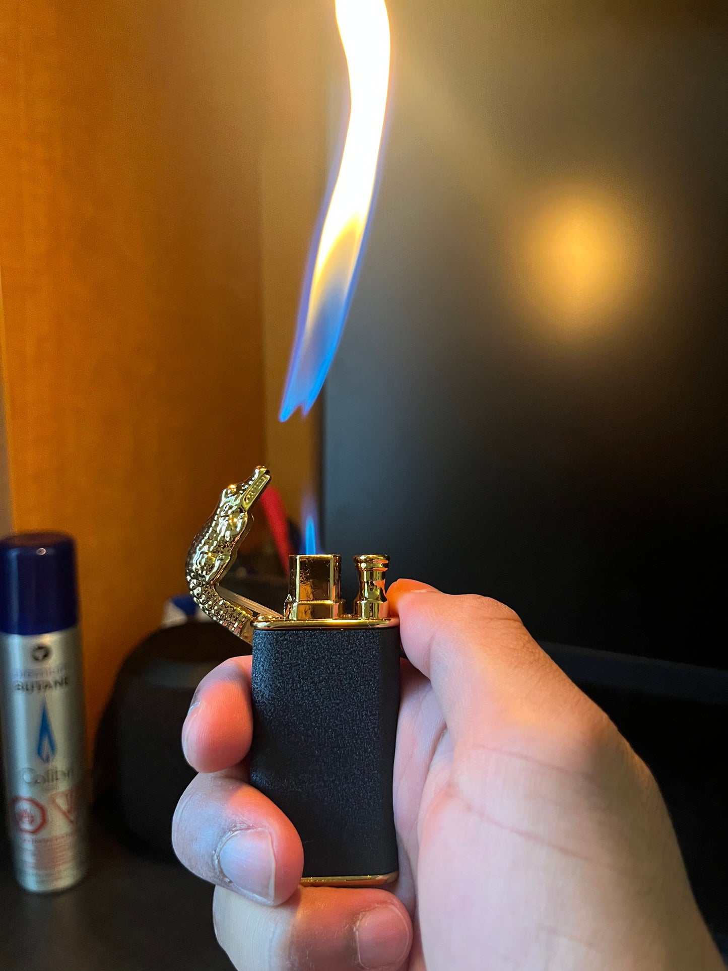 CrocFlame Lighter™