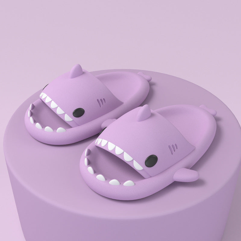 Shark Slippers™ || Essential