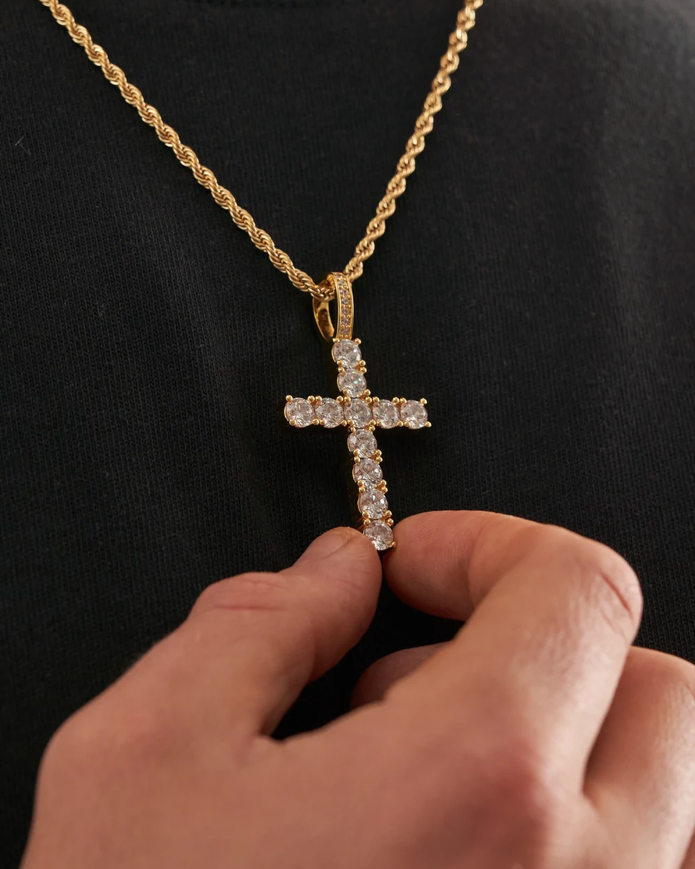 CROSS. | Gouden Kruishanger met Diamanten